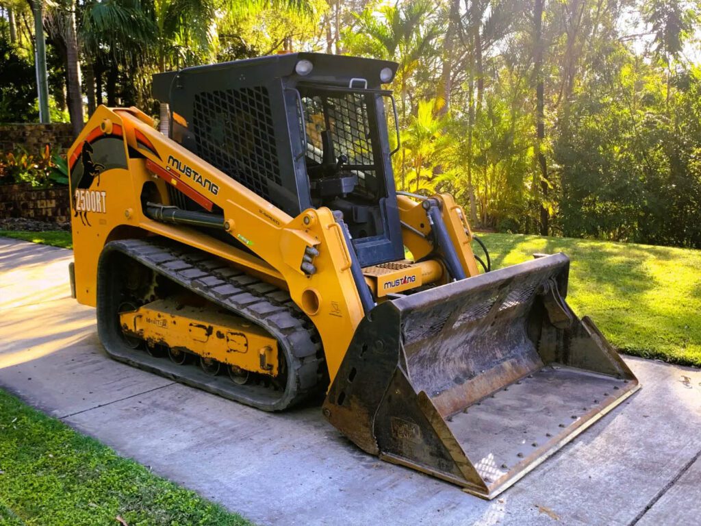 CJ's Earthmoving Qld Wet and Dry Hire